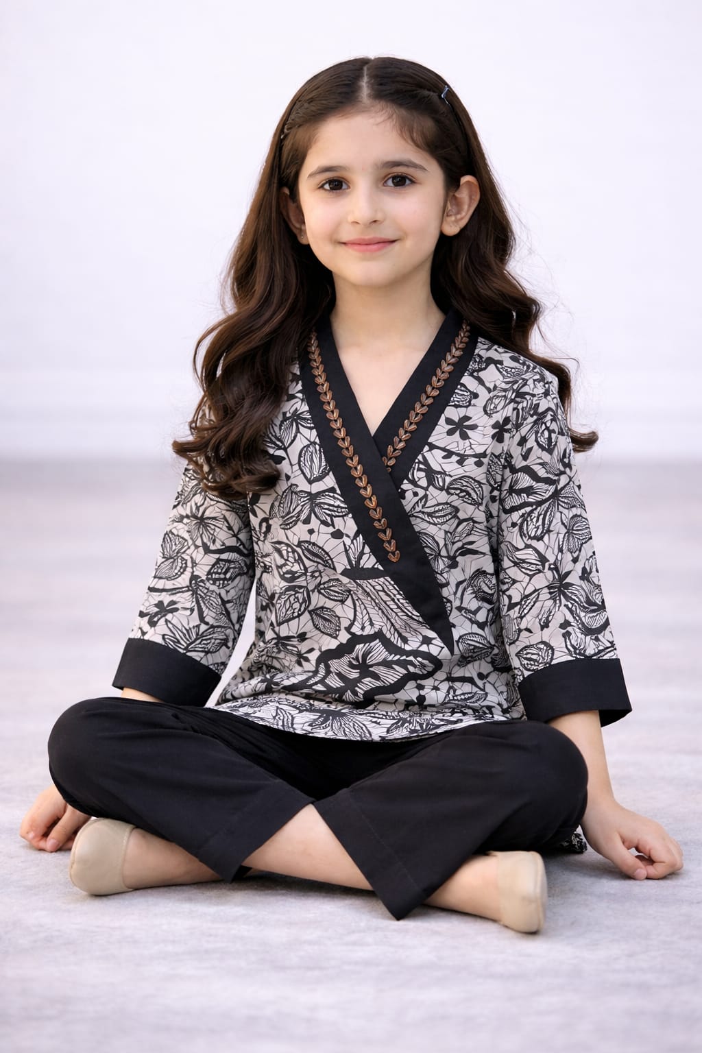 Stylish Black & White Printed Cotton Kids Two-Piece Outfit